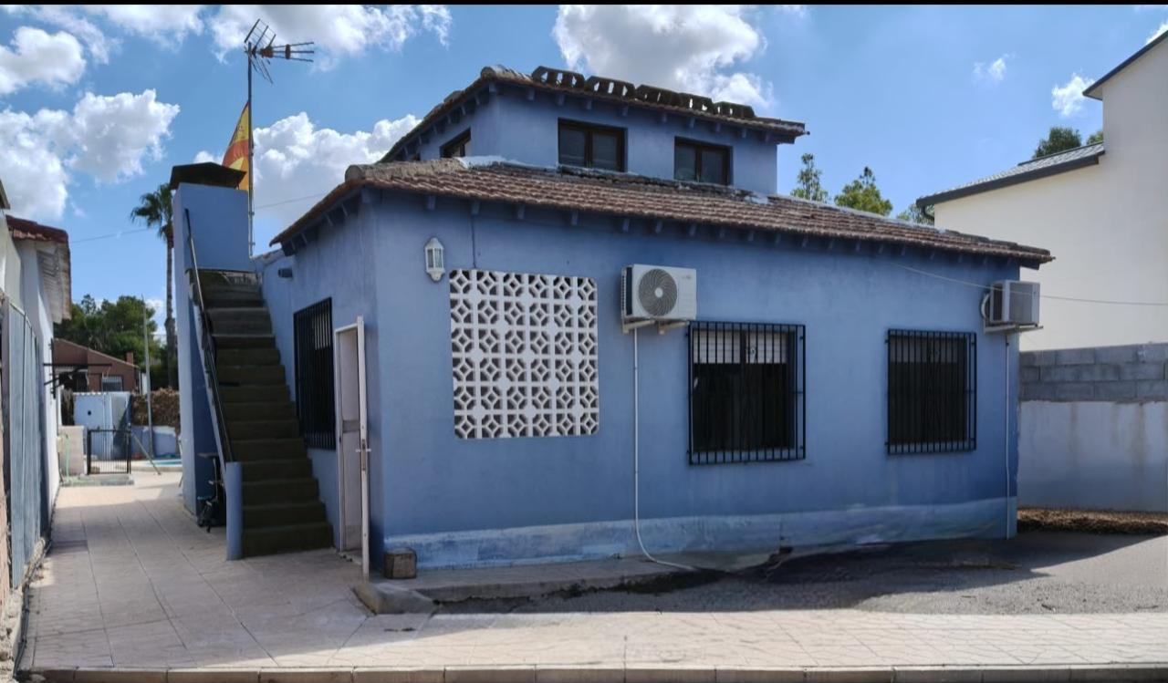  Magnifico Chalet con parcela Urb. Los Conejos Ref.807